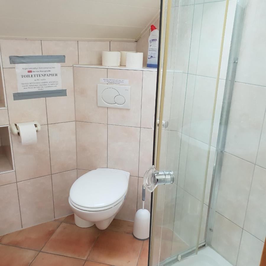 Ferienhaus Rhoenspass Mosbach  ภายนอก รูปภาพ
